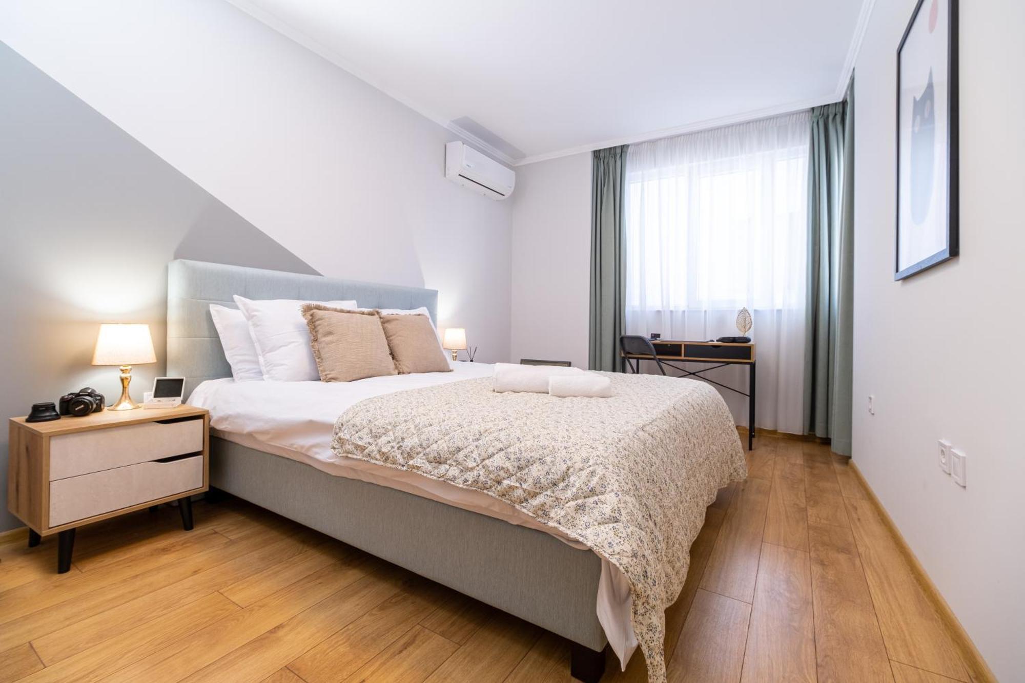 Modern & Elegant City Center Apartments พลอฟดิฟ ภายนอก รูปภาพ