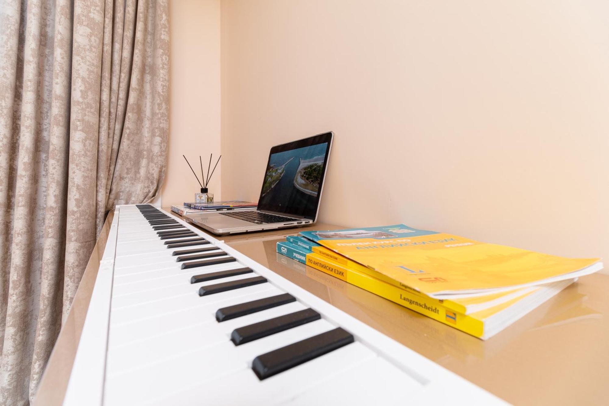 Modern & Elegant City Center Apartments พลอฟดิฟ ภายนอก รูปภาพ