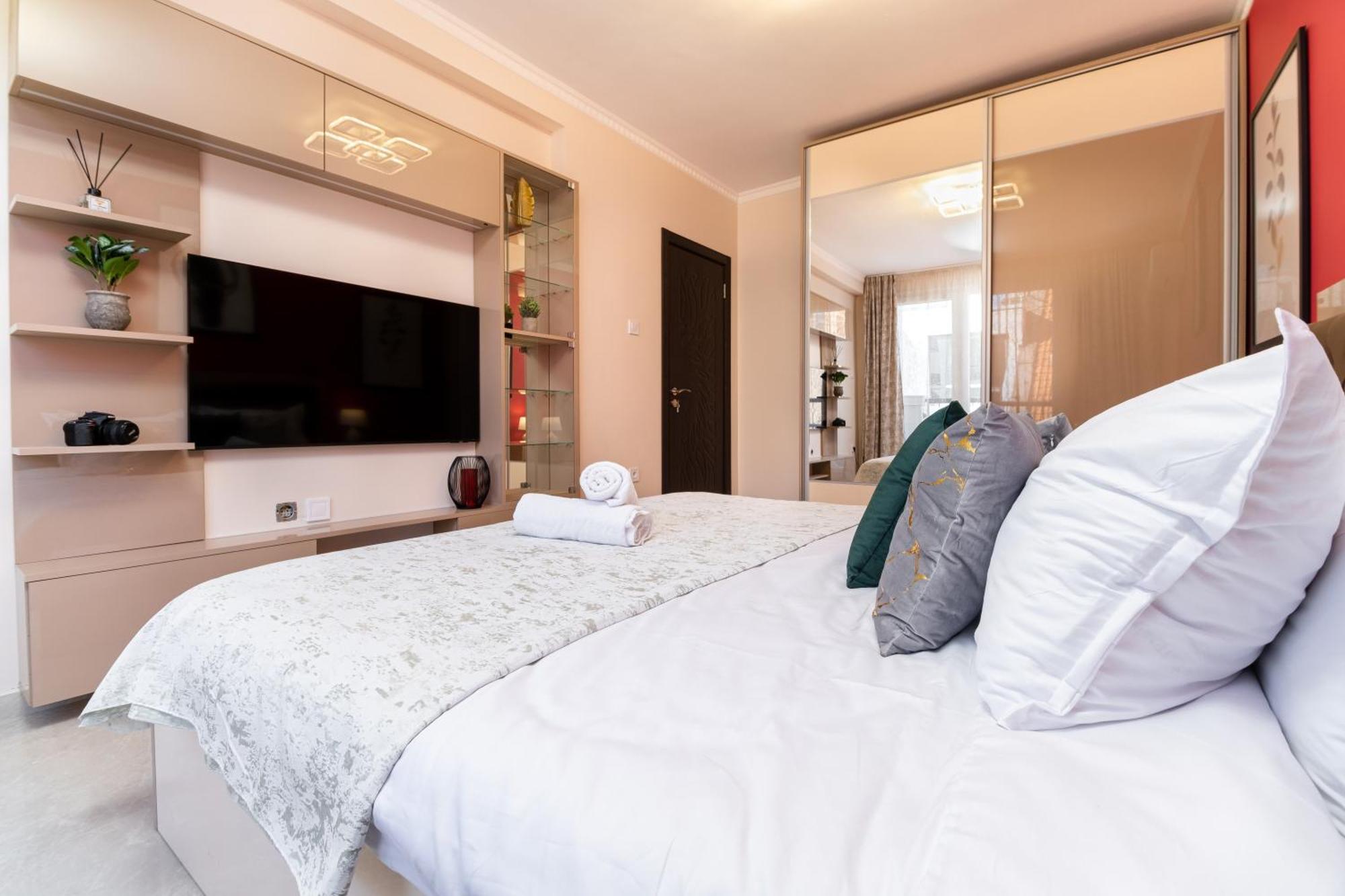 Modern & Elegant City Center Apartments พลอฟดิฟ ภายนอก รูปภาพ